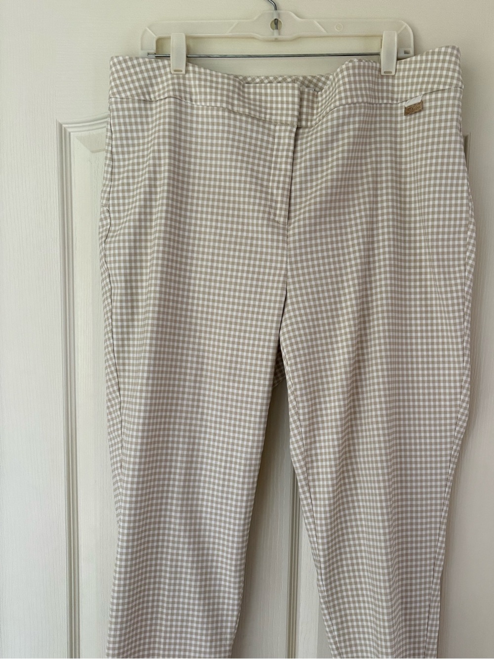 Calvin Klein Ladies Taupe & White Gingham Chinos 16W